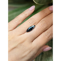3.60 Ct. Greenish Blue Sapphire from Ceylon (Sri Lanka) Life Style