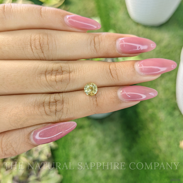 1.06 Ct. Yellow Sapphire from Ceylon (Sri Lanka)