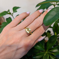 4.69 Ct. Yellow Sapphire from Ceylon (Sri Lanka) Life Style