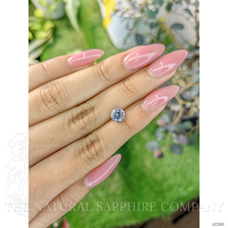 1.32 Ct. Bi Color Sapphire from Ceylon (Sri Lanka)