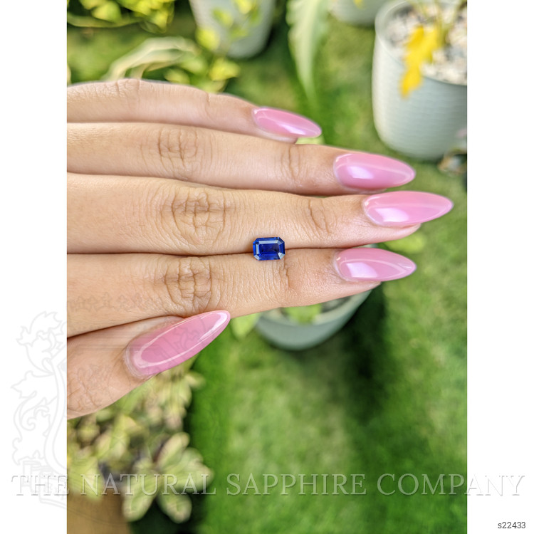 1.05 Ct. Blue Sapphire from Ceylon (Sri Lanka)