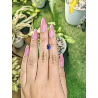 1.05 Ct. Blue Sapphire from Ceylon (Sri Lanka) Life Style