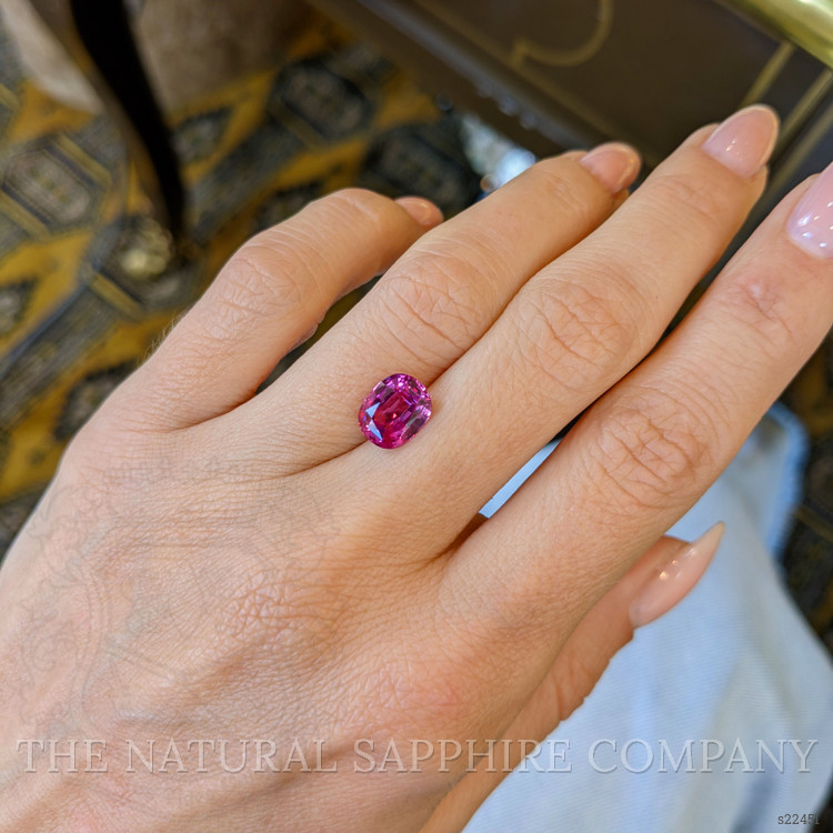 2.71 Ct. Purplish Pink Sapphire from Vietnam