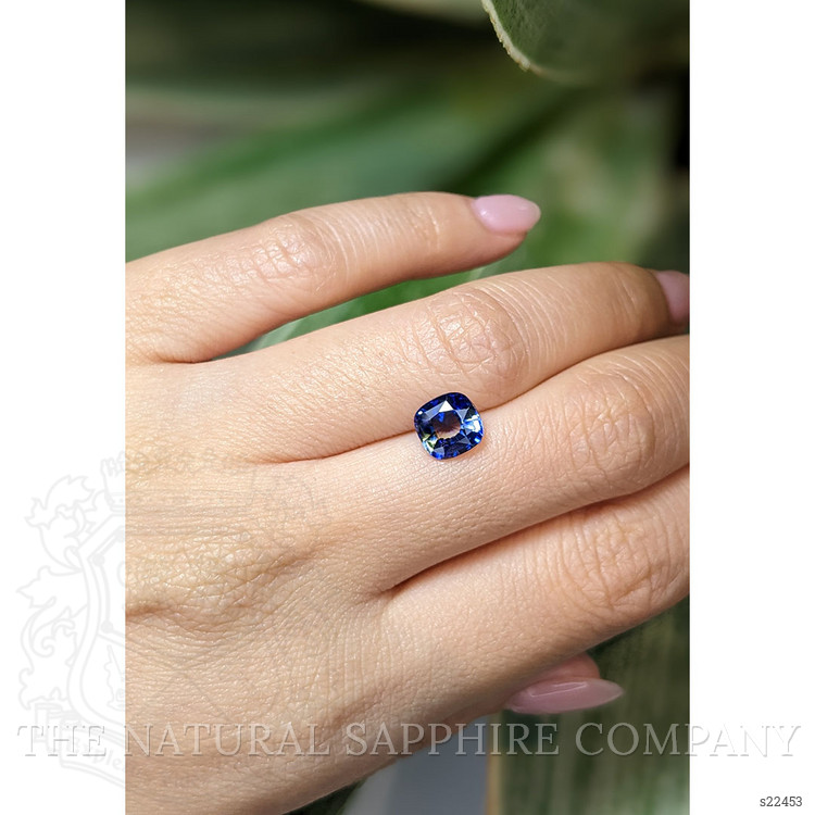 2.15 Ct. Bi Color Sapphire from Ceylon (Sri Lanka)