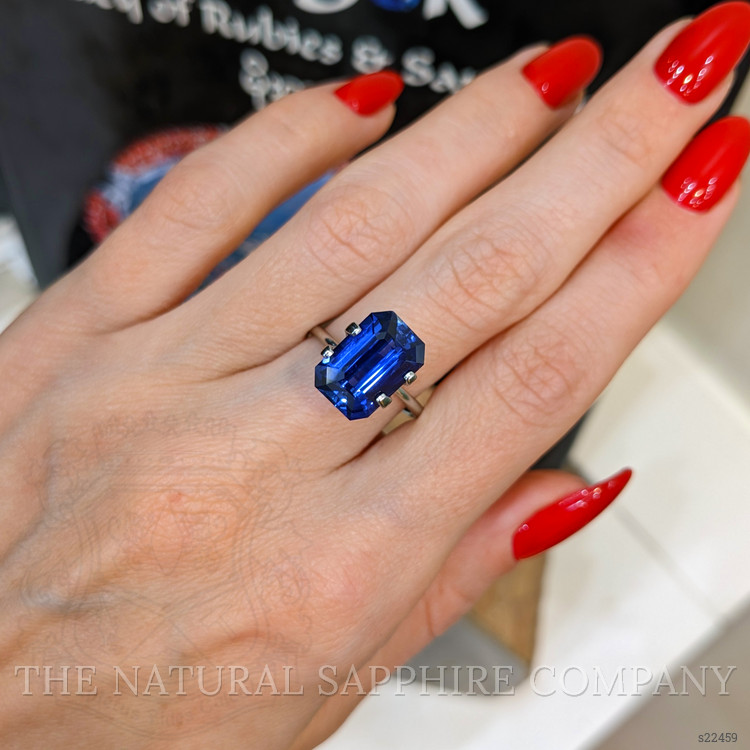 5.51 Ct. Blue Sapphire from Ceylon (Sri Lanka)