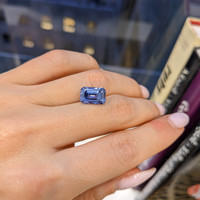 4.10 Ct. Blue Sapphire from Ceylon (Sri Lanka) Life Style