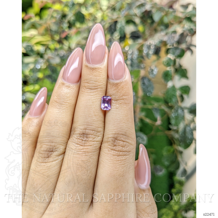 1.07 Ct. Pinkish Purple Sapphire from Ceylon (Sri Lanka)