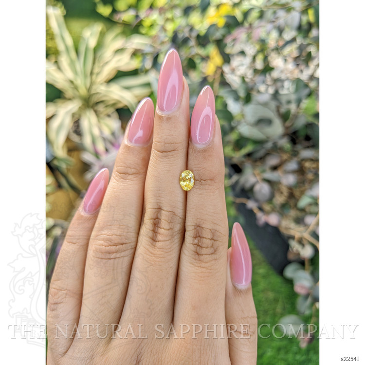 0.90 Ct. Yellow Sapphire from Ceylon (Sri Lanka)