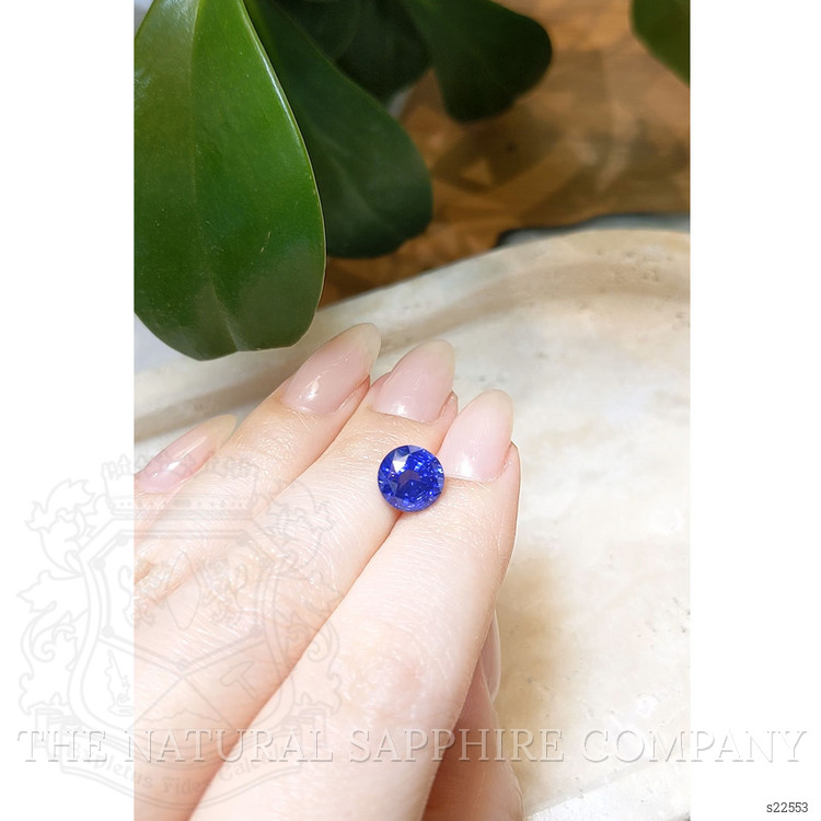 4.04 Ct. Blue Sapphire from Ceylon (Sri Lanka)