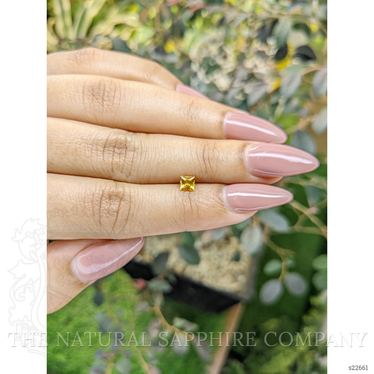 0.46 Ct. Orange Sapphire from Ceylon (Sri Lanka)