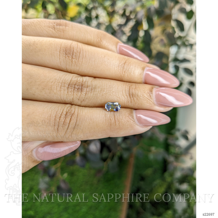 0.86 Ct. Bi Color Sapphire from Ceylon (Sri Lanka)