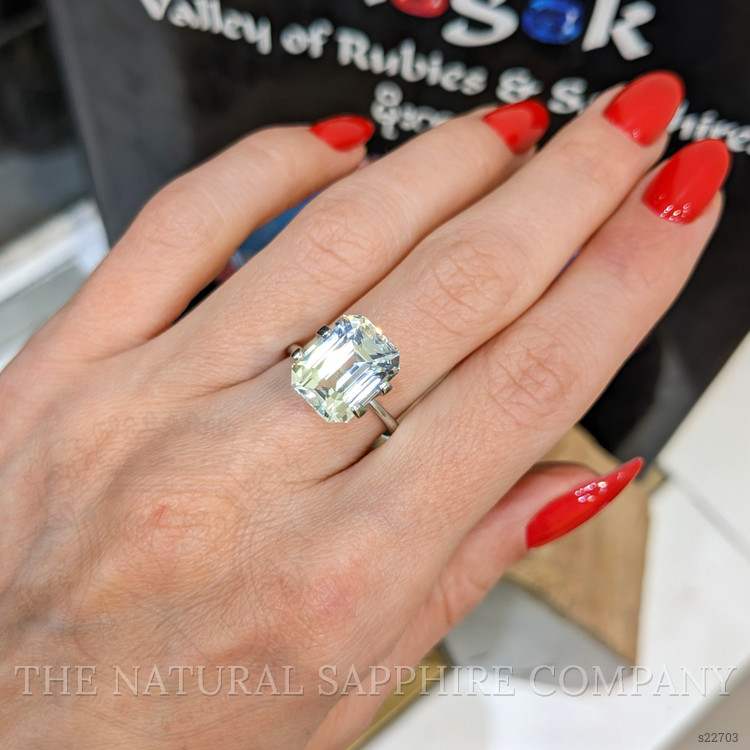 8.02 Ct. White Sapphire from Ceylon (Sri Lanka)