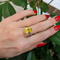 6.40 Ct. Yellow Sapphire from Ceylon (Sri Lanka) Life Style