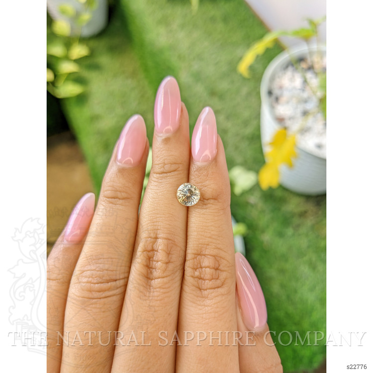 1.96 Ct. Bi Color Sapphire from Ceylon (Sri Lanka)