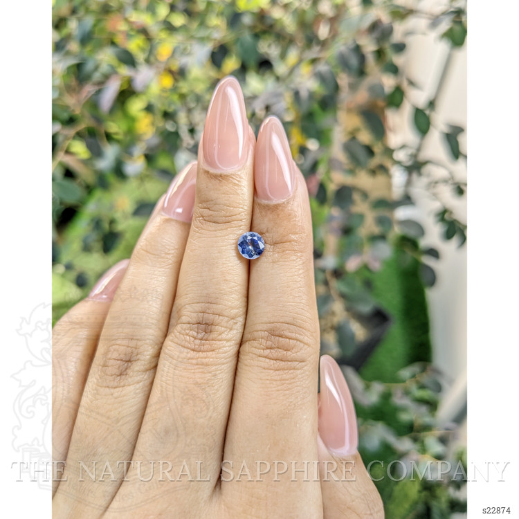 0.99 Ct. Bi Color Sapphire from Ceylon (Sri Lanka)
