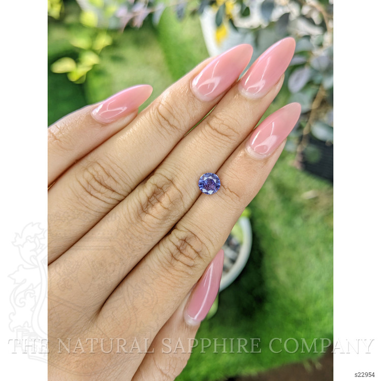 0.95 Ct. Violet Sapphire from Ceylon (Sri Lanka)