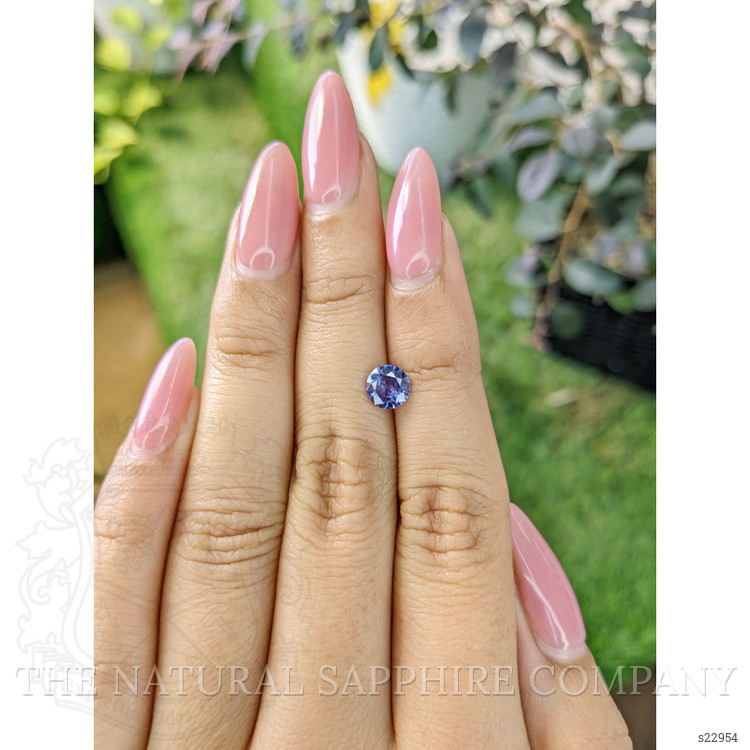 0.95 Ct. Violet Sapphire from Ceylon (Sri Lanka)
