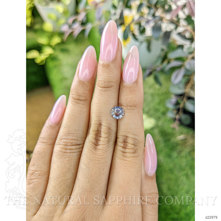 1.14 Ct. Bi Color Sapphire from Ceylon (Sri Lanka)