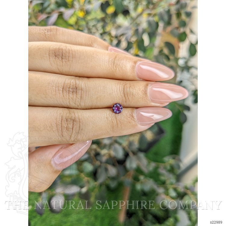 0.48 Ct. Pinkish Purple Sapphire from Ceylon (Sri Lanka)