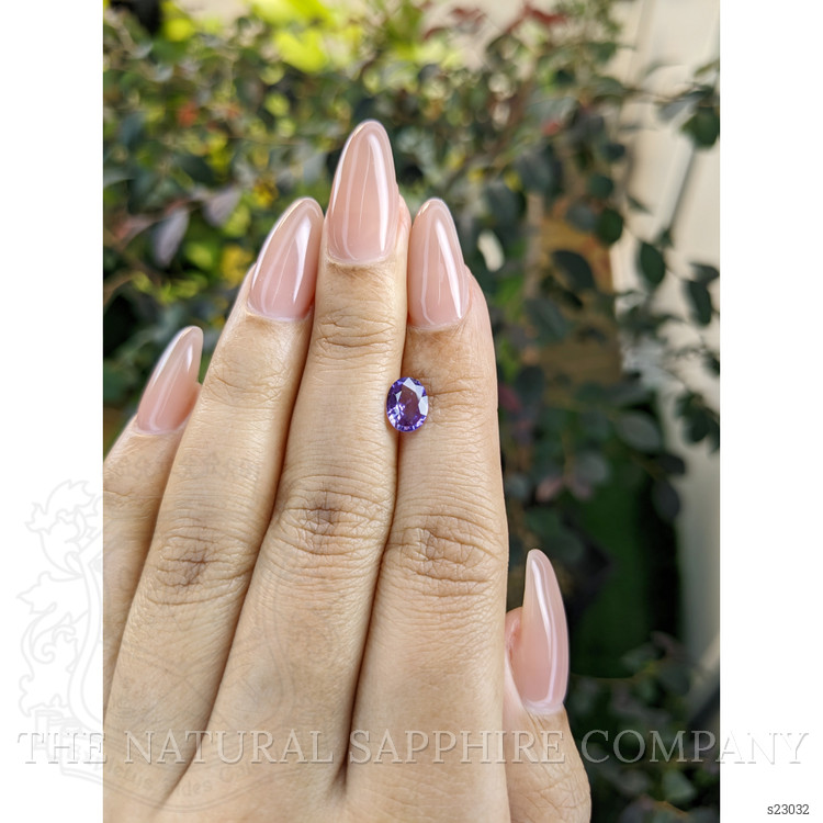 0.95 Ct. Color Change Sapphire from Ceylon (Sri Lanka)