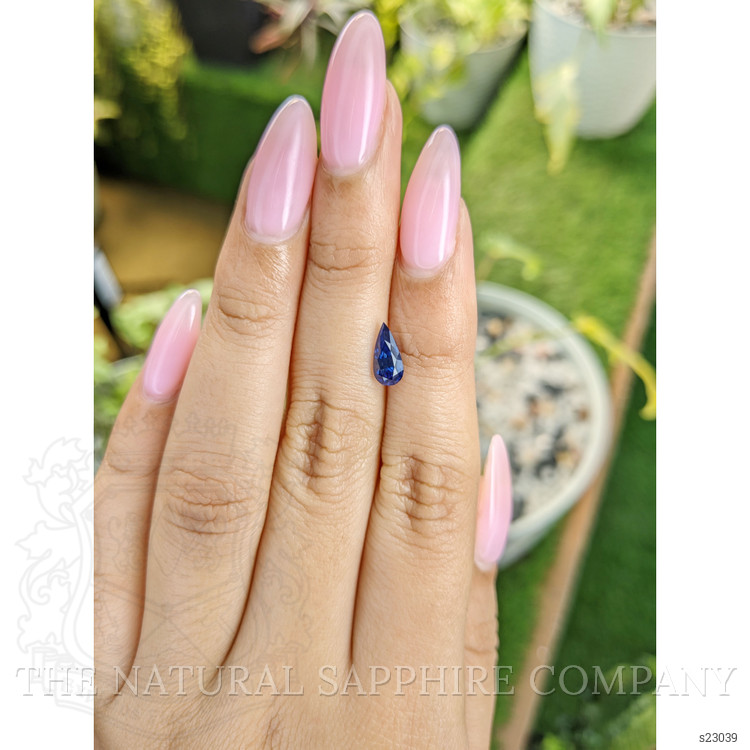 1.06 Ct. Blue Sapphire from Ceylon (Sri Lanka)