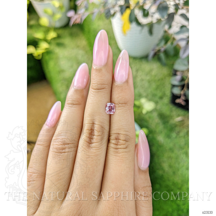 0.83 Ct. Pink Sapphire from Ceylon (Sri Lanka)