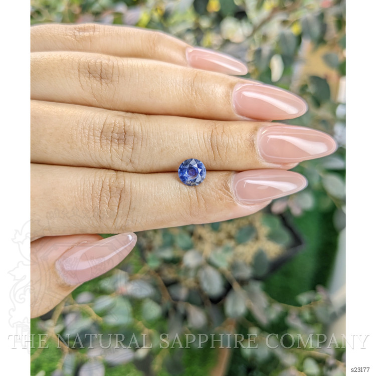 1.62 Ct. Bi Color Sapphire from Ceylon (Sri Lanka)