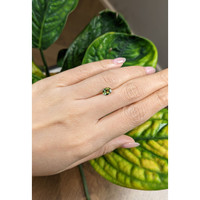 1.17 Ct. Bi Color Sapphire from Australia Life Style