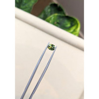 1.17 Ct. Bi Color Sapphire from Australia Life Style