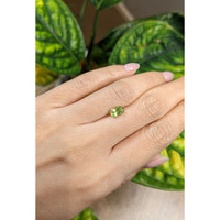 1.47 Ct. Yellowish Green Sapphire from Ceylon (Sri Lanka) Life Style