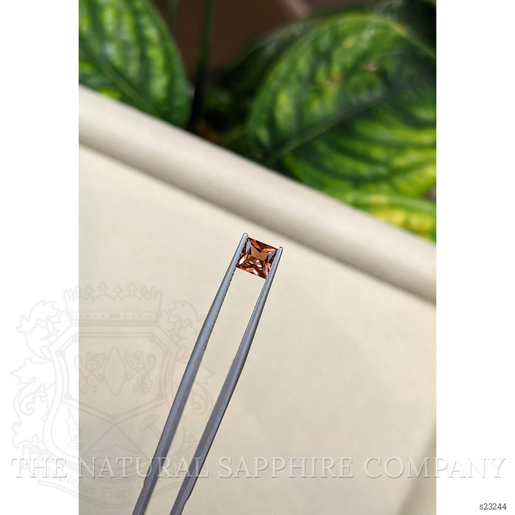 0.87 Ct. Reddish Orange Sapphire from Ceylon (Sri Lanka)