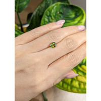 1.22 Ct. Yellowish Green Sapphire from Australia Life Style