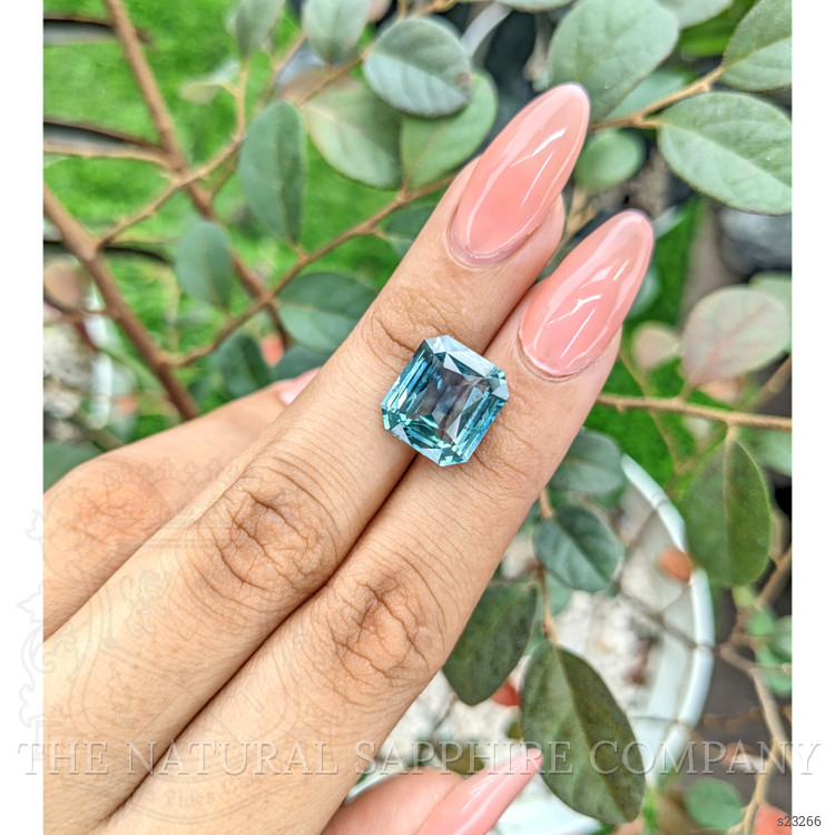 10.01 Ct. Bluish Green Sapphire from Africa