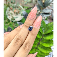 2.03 Ct. Greenish Blue Sapphire from Africa Life Style