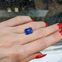 6.03 Ct. Blue Sapphire from Ceylon (Sri Lanka) Life Style