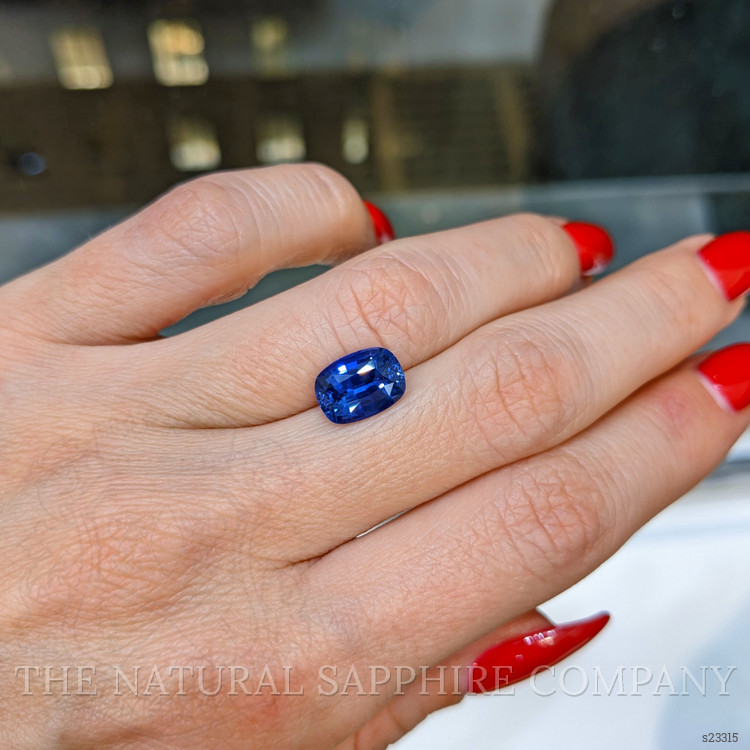 3.57 Ct. Blue Sapphire from Ceylon (Sri Lanka)