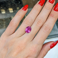 3.27 Ct. Pink Sapphire from Ceylon (Sri Lanka) Life Style