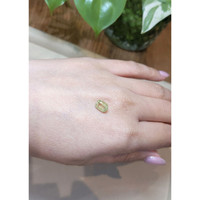 2.19 Ct. Yellowish Green Sapphire from Ceylon (Sri Lanka) Life Style