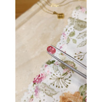 3.00 Ct. Reddish Orange Sapphire from Ceylon (Sri Lanka) Life Style