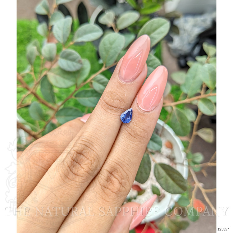 0.95 Ct. Blue Sapphire from Africa