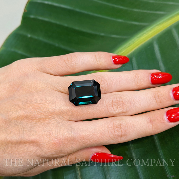 29.12 Ct. Bluish Green Sapphire from Ceylon (Sri Lanka)