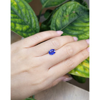 1.75 Ct. Blue Sapphire from Ceylon (Sri Lanka) Life Style