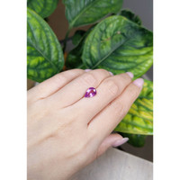 2.24 Ct. Purplish Pink Sapphire from Ceylon (Sri Lanka) Life Style