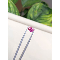 2.11 Ct. Pink Sapphire from Ceylon (Sri Lanka) Life Style