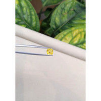 1.97 Ct. Yellow Sapphire from Ceylon (Sri Lanka) Life Style