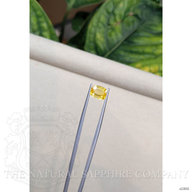 2.18 Ct. Yellow Sapphire from Ceylon (Sri Lanka)