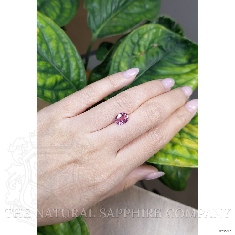 1.82 Ct. Pink Sapphire from Ceylon (Sri Lanka)
