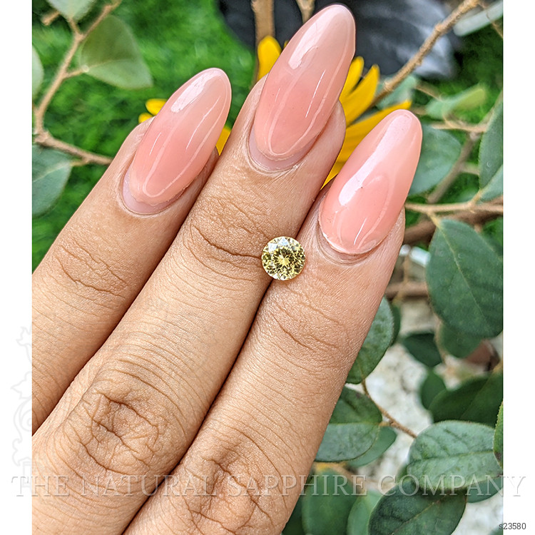 0.98 Ct. Yellow Sapphire from Ceylon (Sri Lanka)