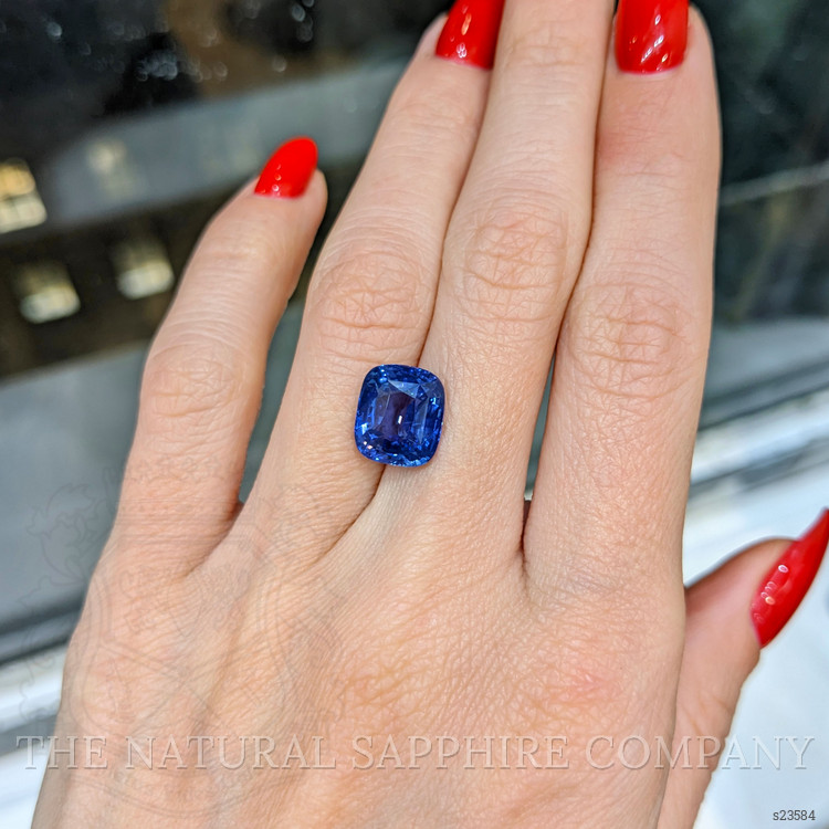 6.19 Ct. Blue Sapphire from Ceylon (Sri Lanka)