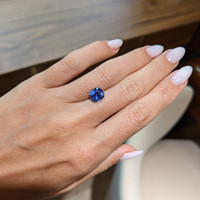3.03 Ct. Blue Sapphire from Ceylon (Sri Lanka) Life Style